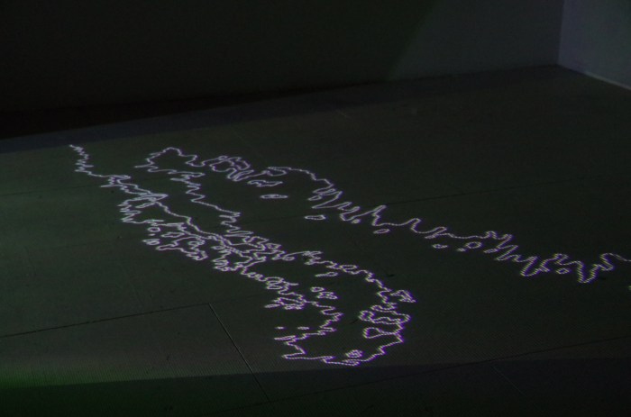 'The Wave / going on and off'